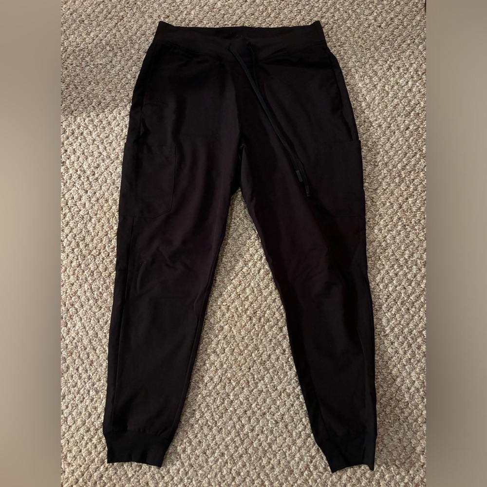 Mandala Scrub Joggers